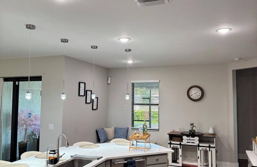 Pelican Casa | Luxury Modern vacational home