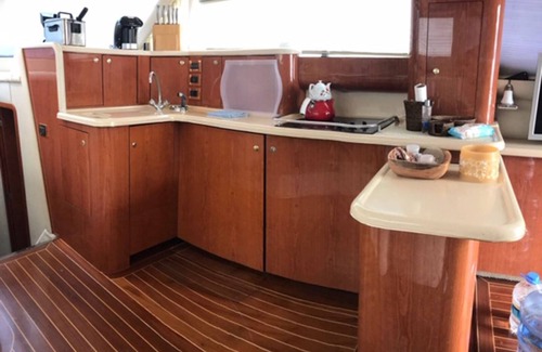 Gocek Alquiler De Eote | Alquiler de yates de lujo con capacidad para 6 personas en Göcek, Fethiye | www. Yachttogo. com