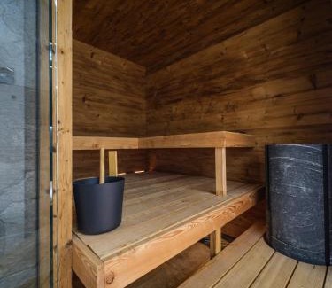 St. Moritz Apartamento | Luxury Mountain Apartment with Private Sauna and Underground Parking