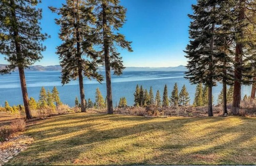 Tahoe Vista Villa | Luxury Mountain Modern Retreat w/ Breathtaking Lake Views, on 22 Acres