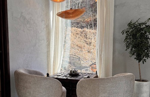 Weaverville Cabaña | Luxury Mountain Retreat