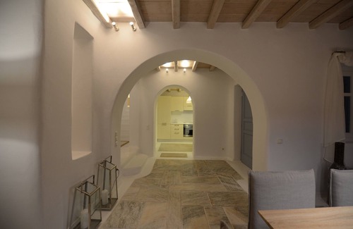 Psarou Villa | Villa de lujo en Mykonos | 4 Dormitorios | Villa Ammonite | Interior bien amueblado