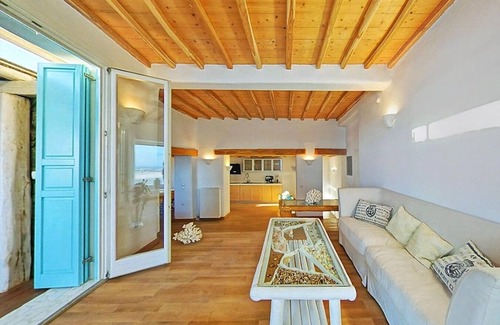 Fanari Villa | Zinas Mykonos Villas Kings and Queens Villa