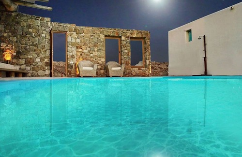 Fanari Villa | (w) Mykonos Villas Sunkissed Villa