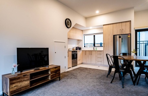 Addington Apartamento | *Luxury New 3 Bedroom, 2 Bathroom APT in CBD/ Hagley Park/Hospital. Sleep 6*