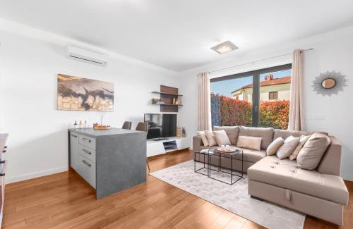 Spadici Apartamento | Luxury NEW apartment with private garden near the beach!