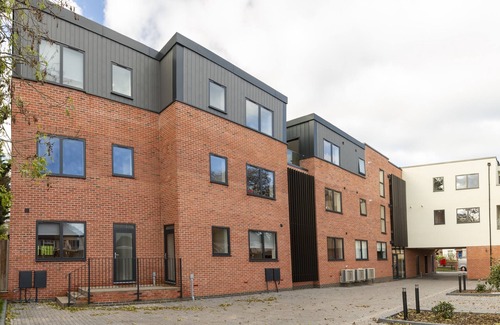 Hendon Casa | Luxury new build contemporary furnished house