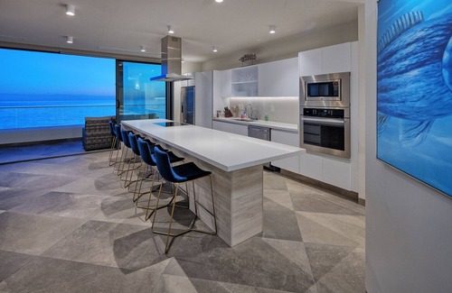 Puerto Penasco Condominio | LUXURY NEW OCEANFRONT CONDO- Las Palomas PH 3, 5BR/BA, 4485 Total SF , Sleeps 12