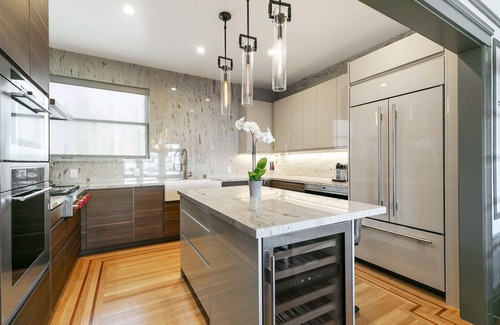 Russian Hill Apartamento | Ático nuevo de lujo de 2 dormitorios y 2 baños con oficina