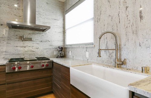 Russian Hill Apartamento | Ático nuevo de lujo de 2 dormitorios y 2 baños con oficina