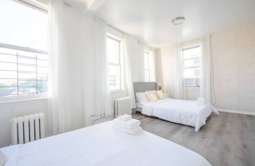 Southeast Yonkers Casa | Luxury NY Home close to NYC!