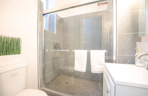 Southeast Yonkers Casa | Luxury NY Home close to NYC!