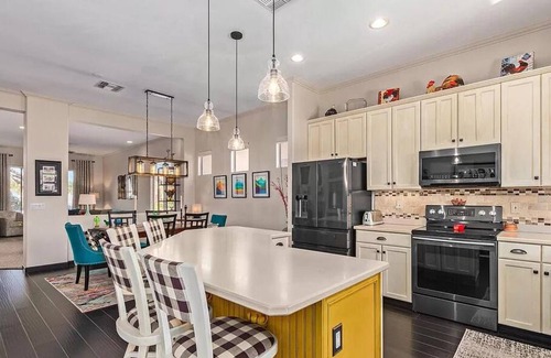 Augusta Ranch Casa | Luxury Oasis: Pool, Hot Tub & Firepit 4 Bedroom Home by RedAwning