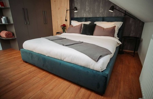 Brno-stred Apartamento | ⭑ Luxury Oasis, Sauna, AC & Free Parking
