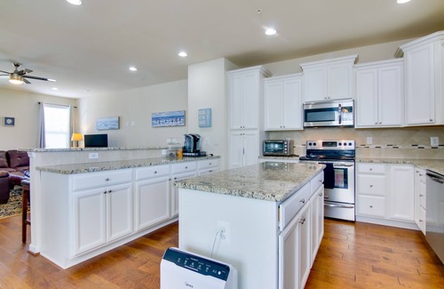 West Ocean City Casa | Luxury Ocean City Retreat w/ Beautiful Bay Views