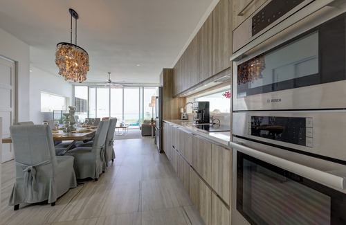 Jimmy Hill Villa | Villa de lujo con piscina al mar, jardín privado, patio y piscina en Gran Exuma