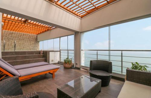 Armendariz Apartamento | Luxury Ocean View Penthouse with Pool in Miraflores
