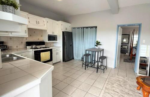 Stonyhill Apartamento | Luxury Ocean View Suite - Private Balcony