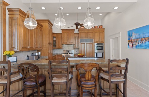 Saint Simons Island Condominio | Luxury oceanfront retreat with amazing sunrise views over the Atlantic