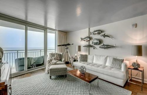 Downtown Myrtle Beach Casa | Luxury Oceanfront 3 Bedroom at Sandy Beach