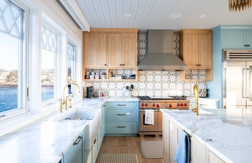 Kennebunk Casa | Luxury oceanfront 5 bedroom, 5.5 bath private dock overlooking Mothers Beach!