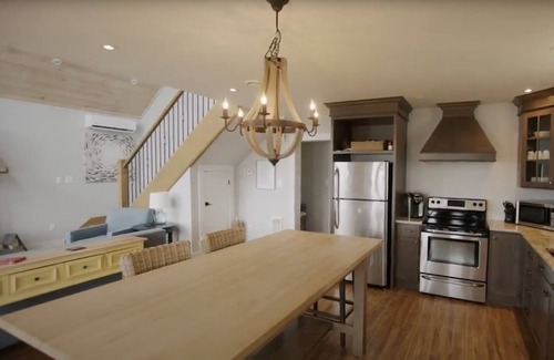 Lunenburg Cabaña | Luxury Oceanfront Home in Lunenburg