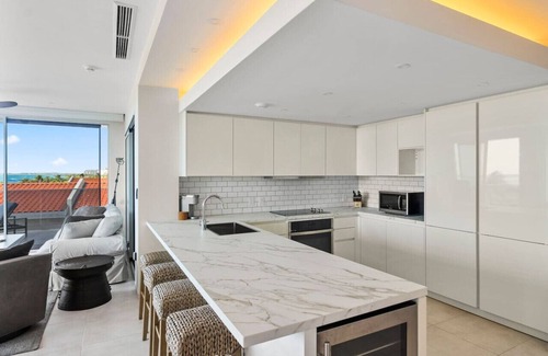Oranjestad-West Apartamento | Luxury Oceanfront Penthouse w/ Breathtaking Views at O Condo 22 by Bocobay