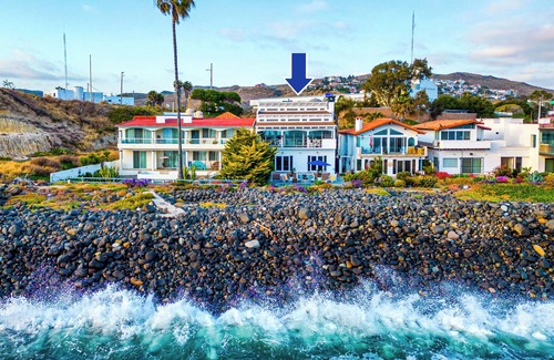 El Sauzal Casa | Luxury Oceanfront Retreat – Sauna, Pool, Sunset Views San Miguel Surf break