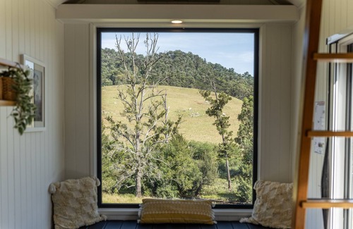 Joadja Cabina | Luxury Off-Grid Tiny House in the beautiful Southern Highlands
