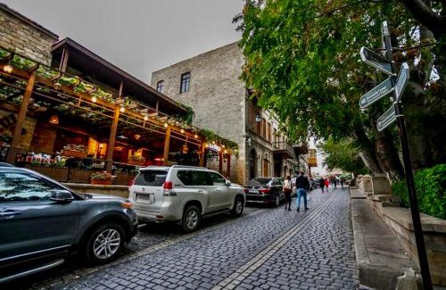 Baku Old Town Apartamento | Luxury Old City Apartment