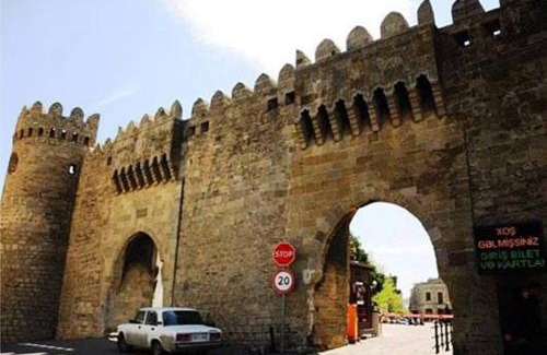 Baku Old Town Apartamento | Luxury Old City Apartment