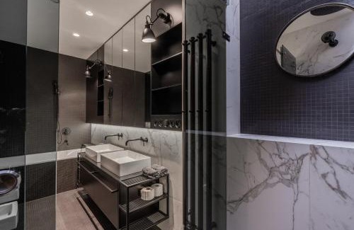 Josefov Apartamento | Luxury Old Town Penthouse w park
