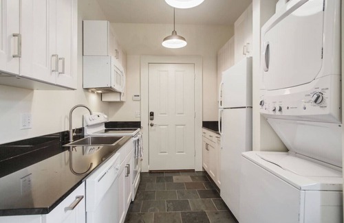 Faubourg Marigny Condominio | Luxury on Frenchmen St. and the French Quarter! #3