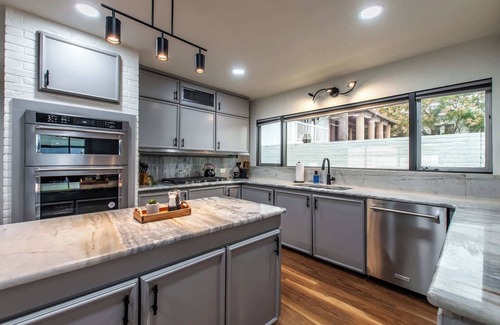 Del Mar Casa | Luxury on Ocean Drive - Sleeps 28
