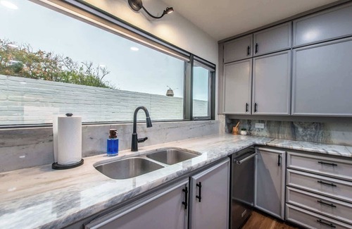 Del Mar Casa | Luxury on Ocean Drive - Sleeps 28