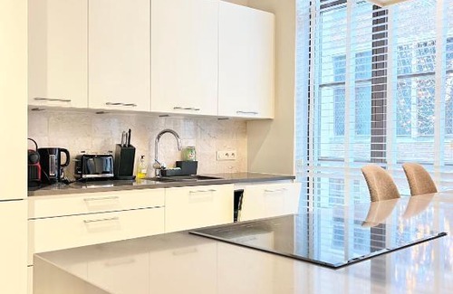 Marolles Apartamento | Luxury on Rue Haute