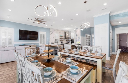Delos Casa | Luxury on the Beach: Private Pool, Beachfront, 5 Kings, Beach Svc