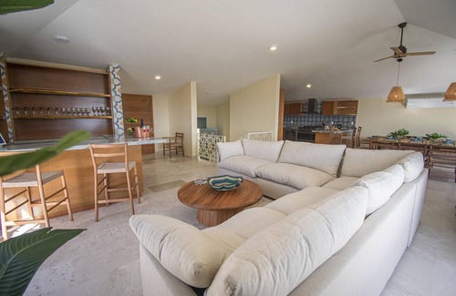 Balcones de Loma Linda Casa | Luxury on the hill Vista Hermosa