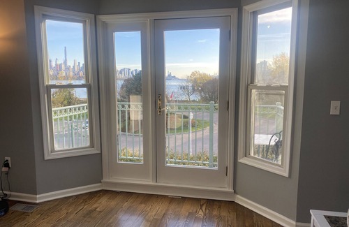 Edgewater Condominio | Luxury on the Hudson River condo overlooking New York City