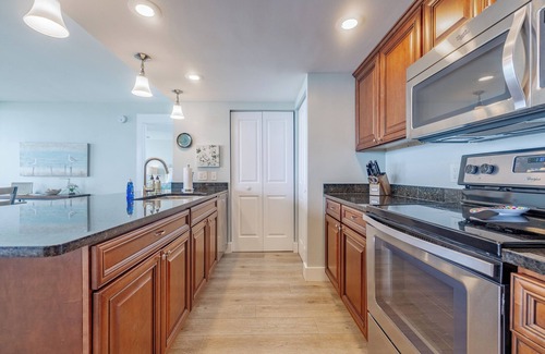 West Panama City Beach Condominio | Impresionantes vistas al mar en cada habitación! Frente a la playa de lujo, 2 sillas de playa gratis