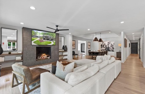 Mayhew Casa | Luxury On Woodstream