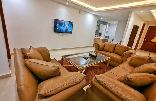 Lahore Apartamento | Luxury one bedroom Suite