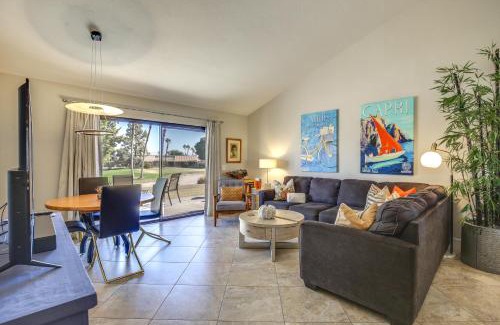Palm Desert Apartamento | Luxury Palm Desert Condo with Patio on Golf Course!