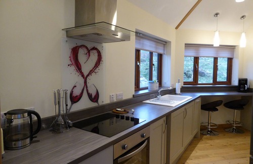 Blairgowrie Cabina | Luxury, Peaceful, Adult Only Romantic Scots Pine Treehouse Near Glenshee