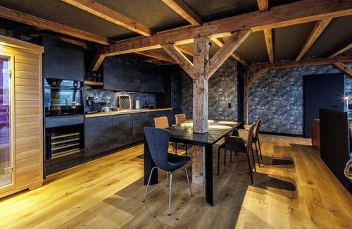 Stade Apartamento | Luxury penthouse above the fish market