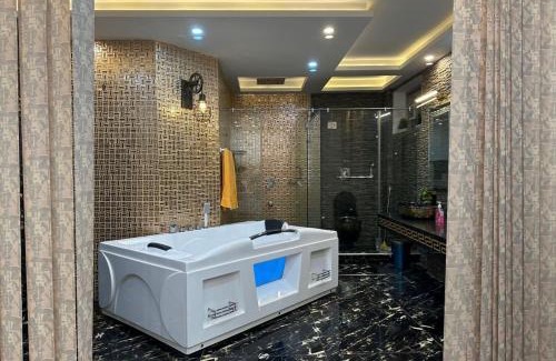 Bahria Town Villa | Luxury Penthouse Bahria Town