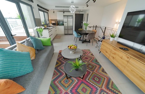 Tel Aviv Apartamento | Ático de lujo con jacuzzi en Rothschild