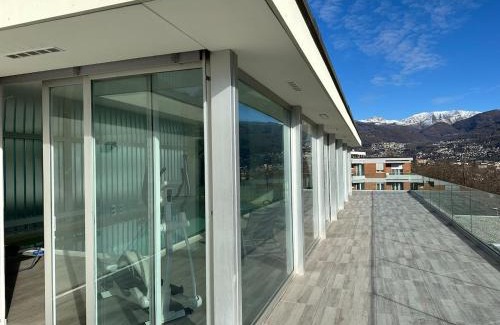 Porza Apartamento | Luxury Penthouse, lake view
