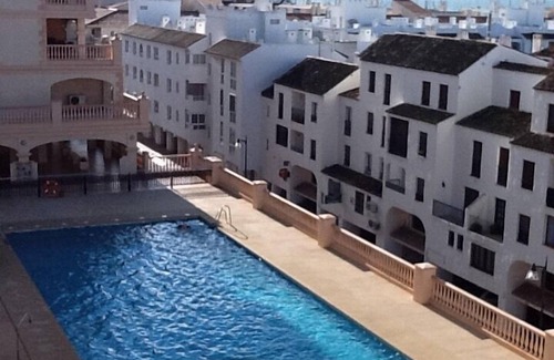 Almerimar Apartamento | Ático de lujo con vistas al campo de golf de Almerimar.