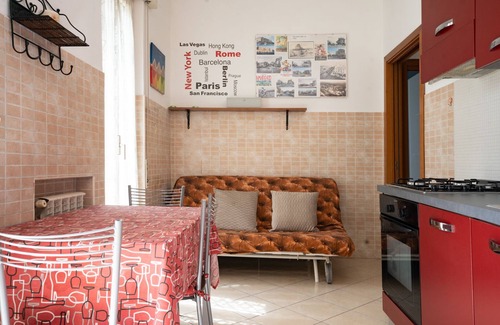 Quartiere XXXIII Lido di Ostia Ponente Apartamento | Ático panorámica en el Lido de Roma, con terraza con vistas al mar